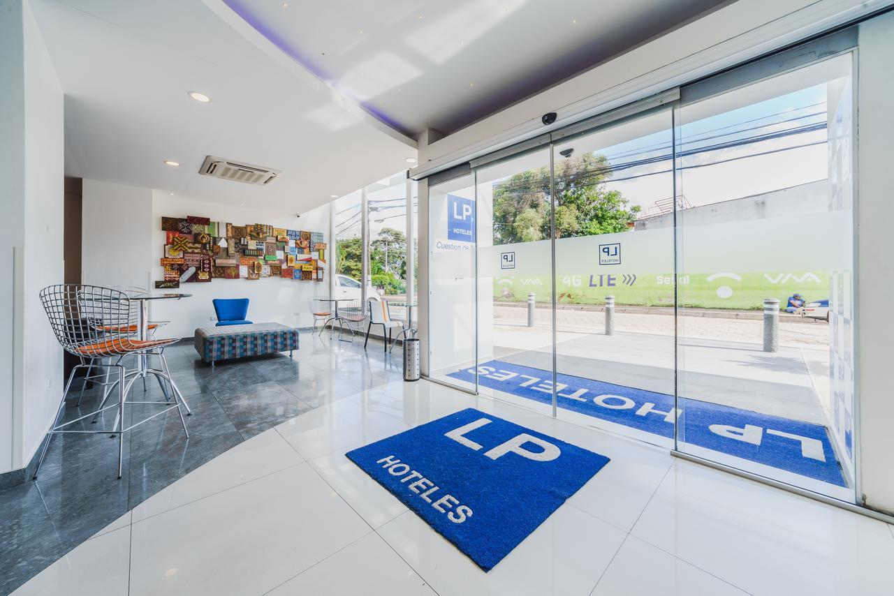 Lp Equipetrol Hotel Santa Cruz de La Sierra Exterior foto
